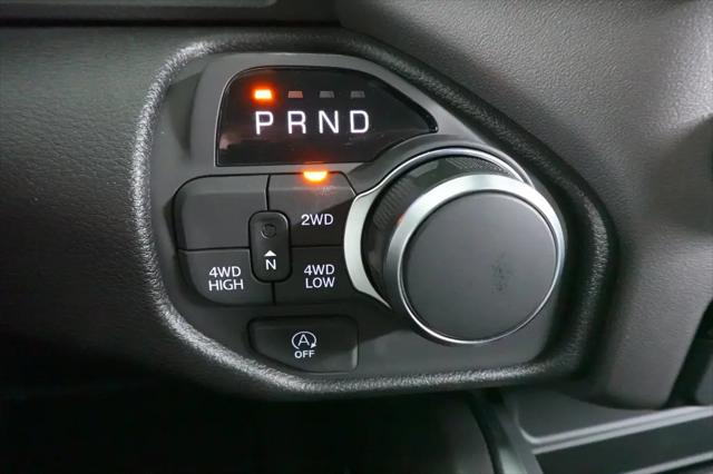 2026 Ram 1500 Express Crew Cab 4x4 57 Box
