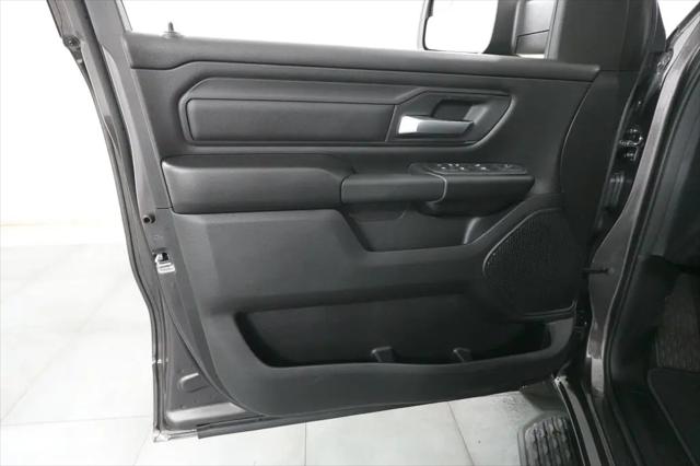 2026 Ram 1500 Express Crew Cab 4x4 57 Box