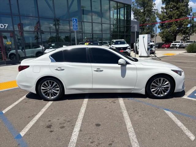 2023 INFINITI Q50 LUXE