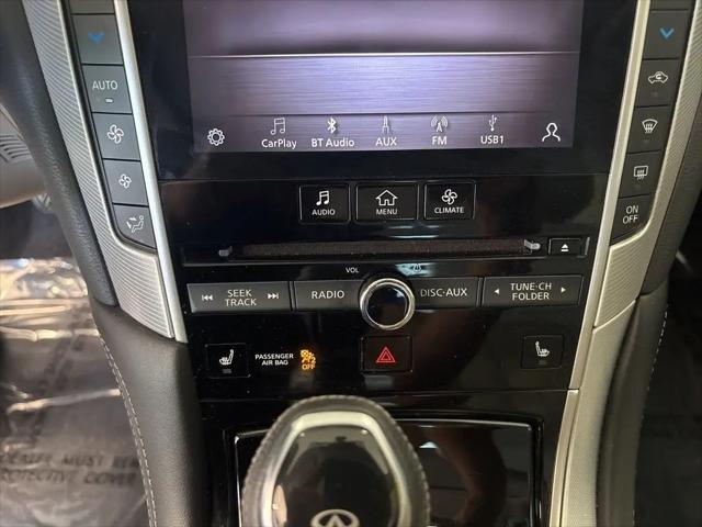 2023 INFINITI Q50 LUXE