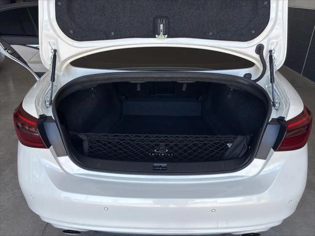 2023 INFINITI Q50 LUXE