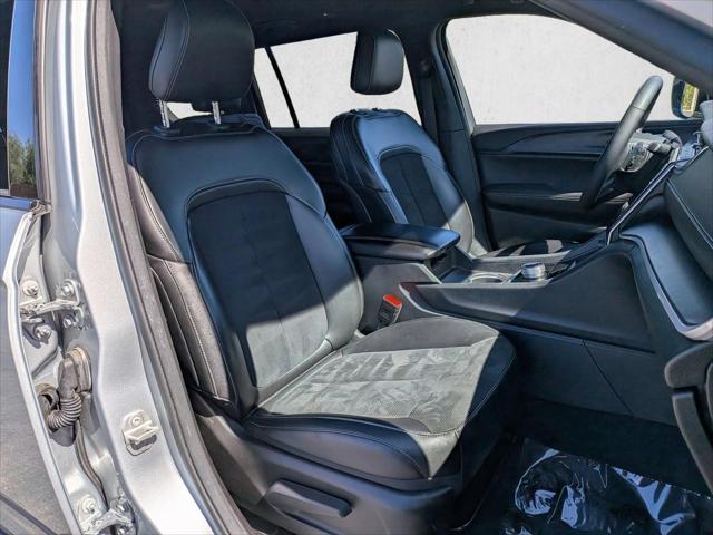 2023 Jeep Grand Cherokee L Altitude 4x4