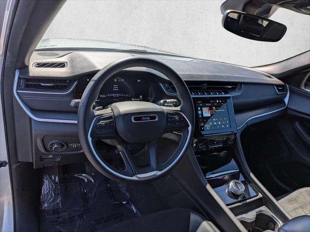 2023 Jeep Grand Cherokee L Altitude 4x4