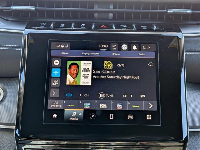 2023 Jeep Grand Cherokee L Altitude 4x4