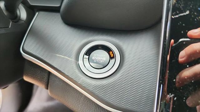 2026 Jeep Grand Cherokee Laredo 4x2