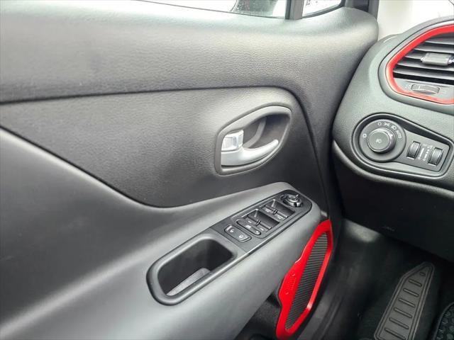 2023 Jeep Renegade Trailhawk 4x4