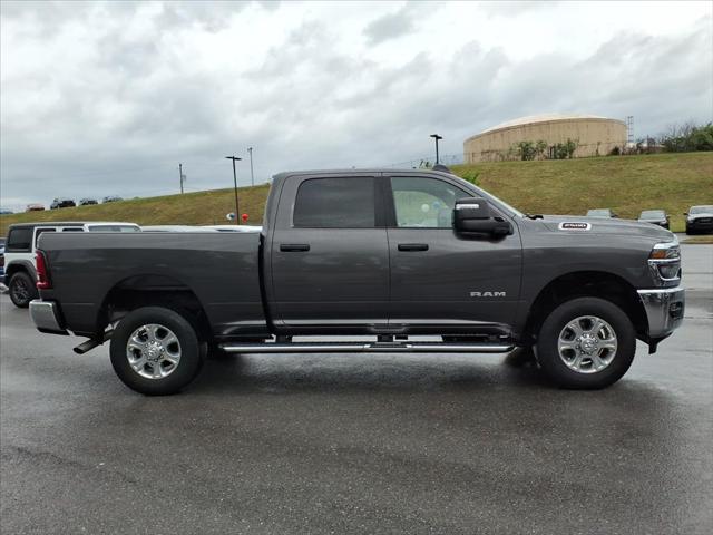 2025 Ram 2500 Big Horn Crew Cab 4x4 6'4" Box