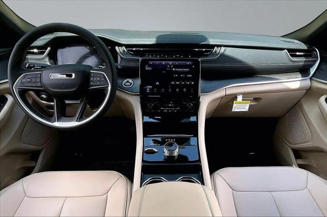 2025 Jeep Grand Cherokee Limited 4x4