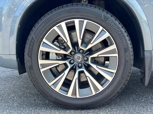 2021 Volvo XC90 Recharge T8 Inscription Expression 6 Passenger