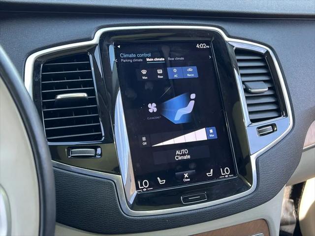 2021 Volvo XC90 Recharge T8 Inscription Expression 6 Passenger