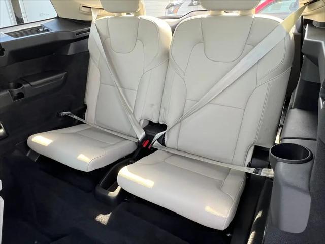 2021 Volvo XC90 Recharge T8 Inscription Expression 6 Passenger