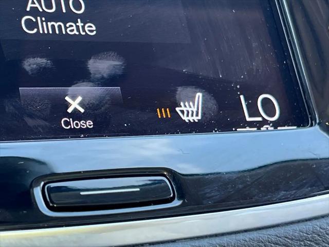 2021 Volvo XC90 Recharge T8 Inscription Expression 6 Passenger