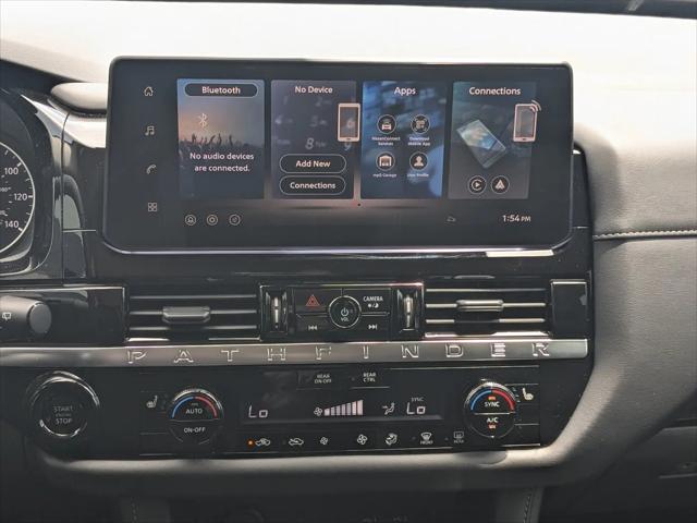 2026 Nissan Pathfinder SV