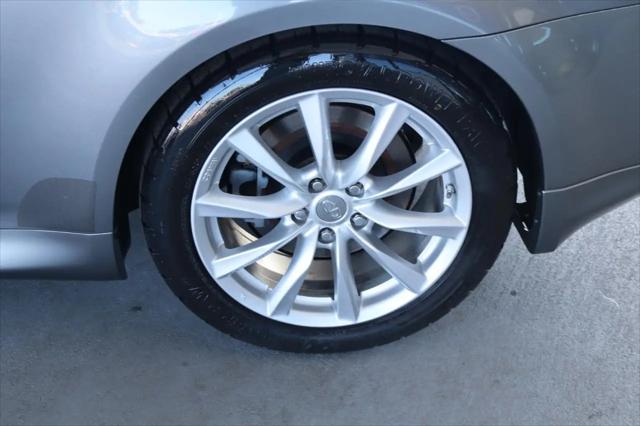 2014 INFINITI Q60 Journey