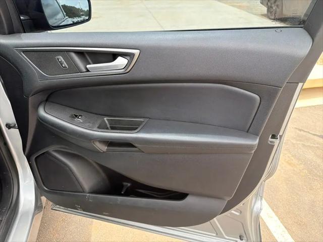 2021 Ford Edge SE
