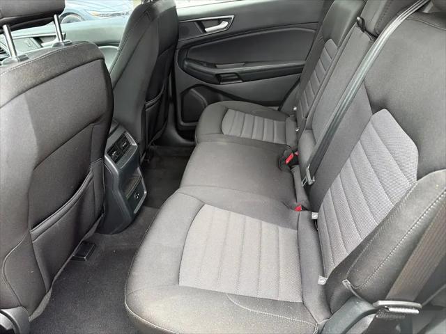 2021 Ford Edge SE