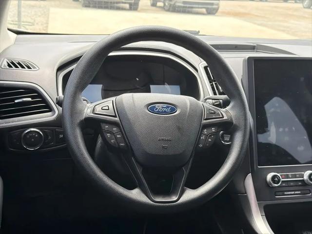 2021 Ford Edge SE