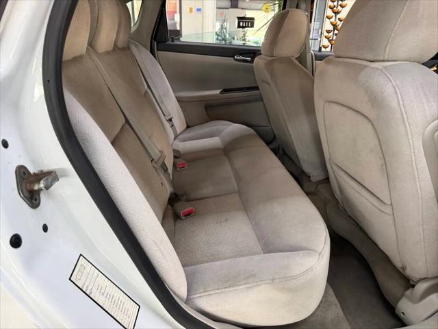 2011 Chevrolet Impala LS