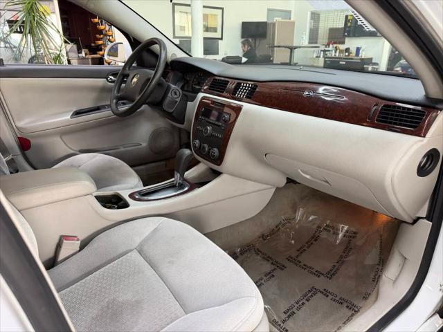 2011 Chevrolet Impala LS