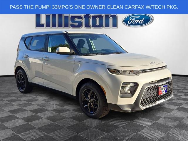 2022 Kia Soul LX 2022 Kia Soul LX
