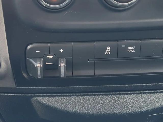 2017 Ram 1500 Tradesman Quad Cab 4x4 6'4" Box