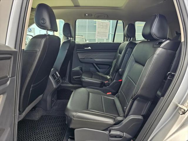 2022 Volkswagen Atlas 3.6L V6 SEL R-Line