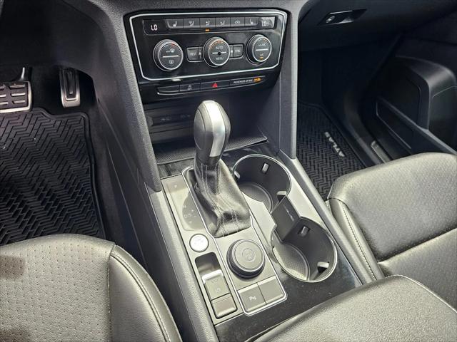 2022 Volkswagen Atlas 3.6L V6 SEL R-Line