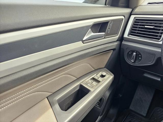 2022 Volkswagen Atlas 3.6L V6 SEL R-Line