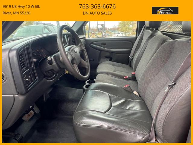 2004 Chevrolet Silverado 3500 Work Truck