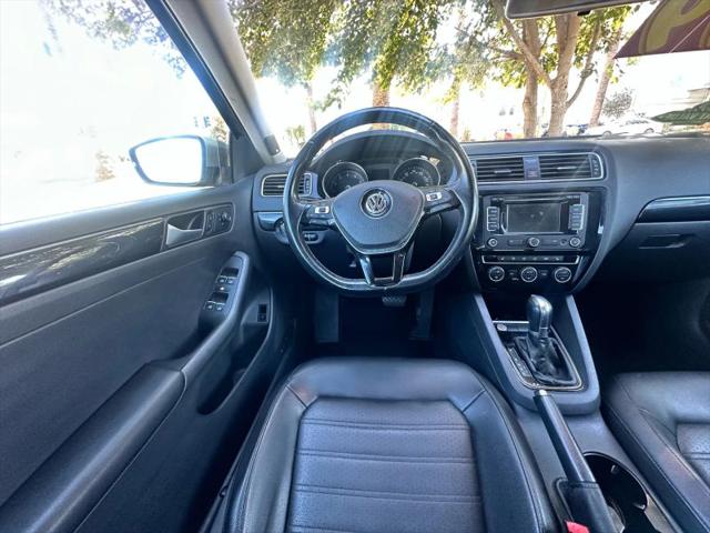 2015 Volkswagen Jetta 1.8T SEL