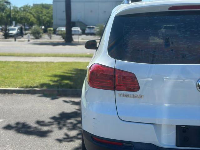 2016 Volkswagen Tiguan S