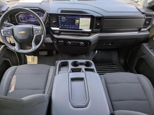 2025 Chevrolet Silverado 2500HD 4WD Crew Cab Standard Bed LT