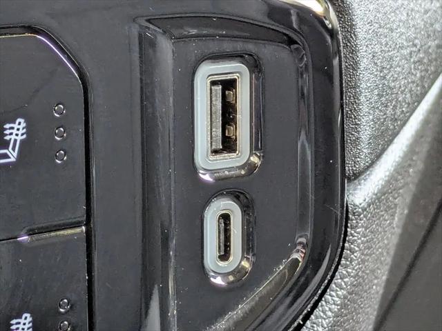 2025 Chevrolet Silverado 2500HD 4WD Crew Cab Standard Bed LT