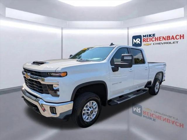 2025 Chevrolet Silverado 2500HD 4WD Crew Cab Standard Bed LT