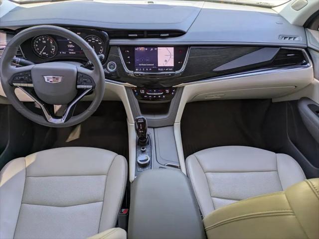 2022 Cadillac XT6 FWD Premium Luxury