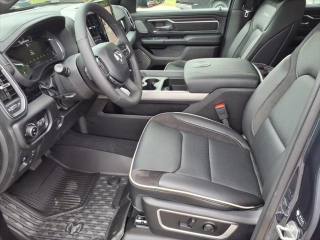 2025 RAM 1500 Laramie Crew Cab 4x4 57 Box