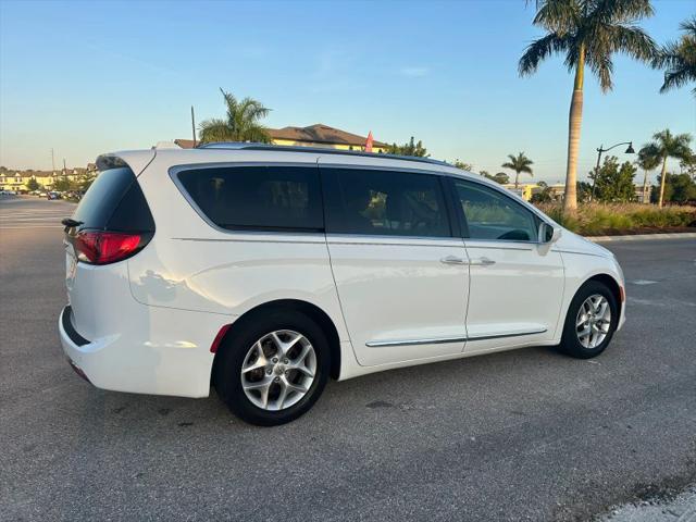2018 Chrysler Pacifica Touring L Plus