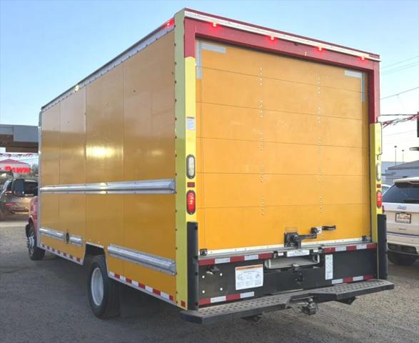 2015 GMC Savana Cutaway 3500