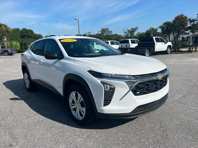 2025 Chevrolet Trax FWD LS