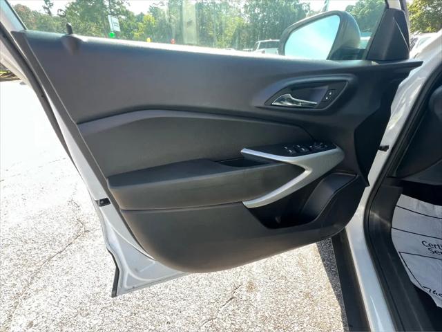 2025 Chevrolet Trax FWD LS