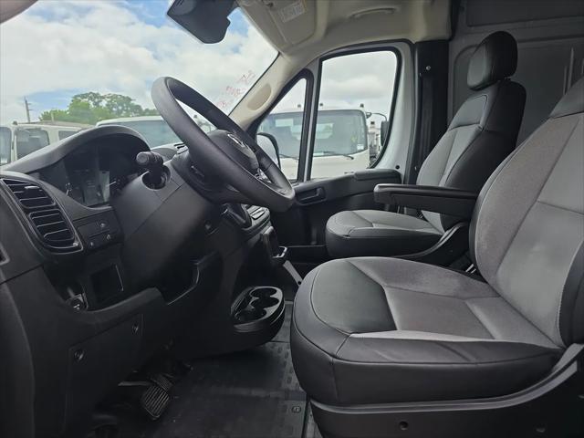 2025 Ram ProMaster 2500 Cargo Van Tradesman High Roof 159" WB w/Pass Seat