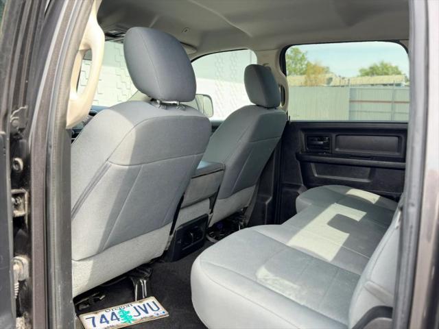 2017 Ram 2500 Tradesman Crew Cab 4x4 8' Box