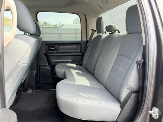 2017 Ram 2500 Tradesman Crew Cab 4x4 8' Box