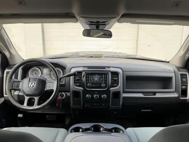 2017 Ram 2500 Tradesman Crew Cab 4x4 8' Box