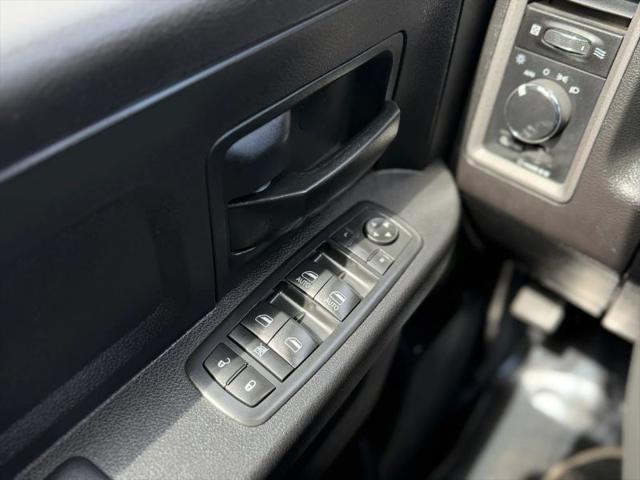 2017 Ram 2500 Tradesman Crew Cab 4x4 8' Box