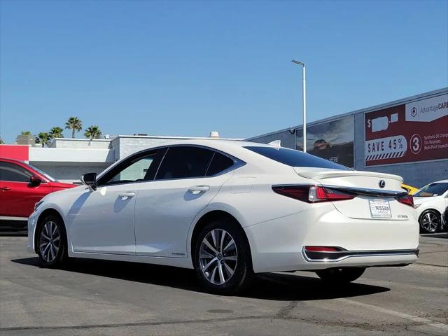2020 Lexus ES 300h ES 300h