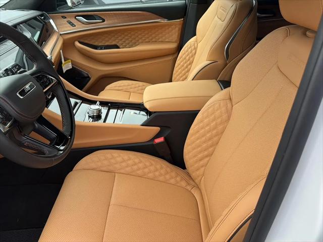 2026 Jeep Grand Cherokee L Summit 4x4