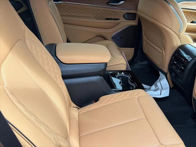 2026 Jeep Grand Cherokee L Summit 4x4