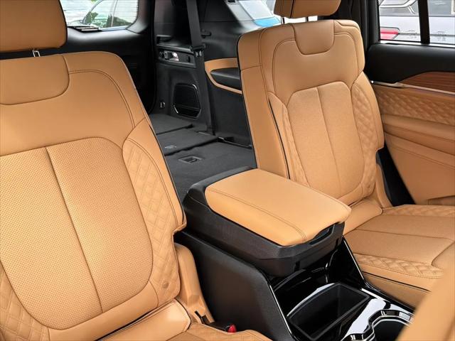 2026 Jeep Grand Cherokee L Summit 4x4