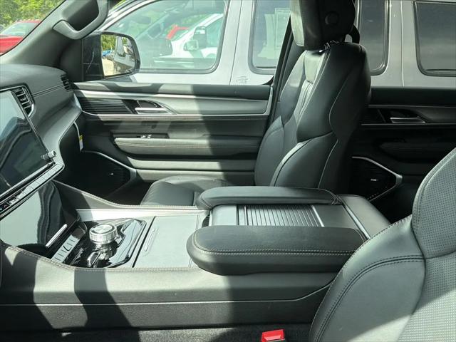 2026 Jeep Grand Wagoneer Limited Altitude 4x4